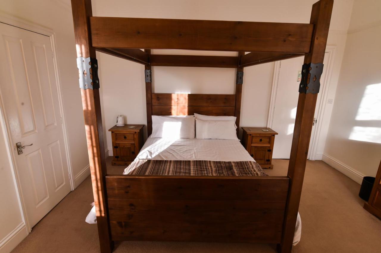 Hillcrest 4* Whitby