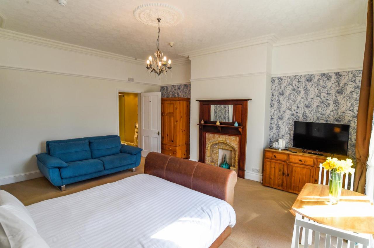 Hillcrest Bed & Breakfast 4*